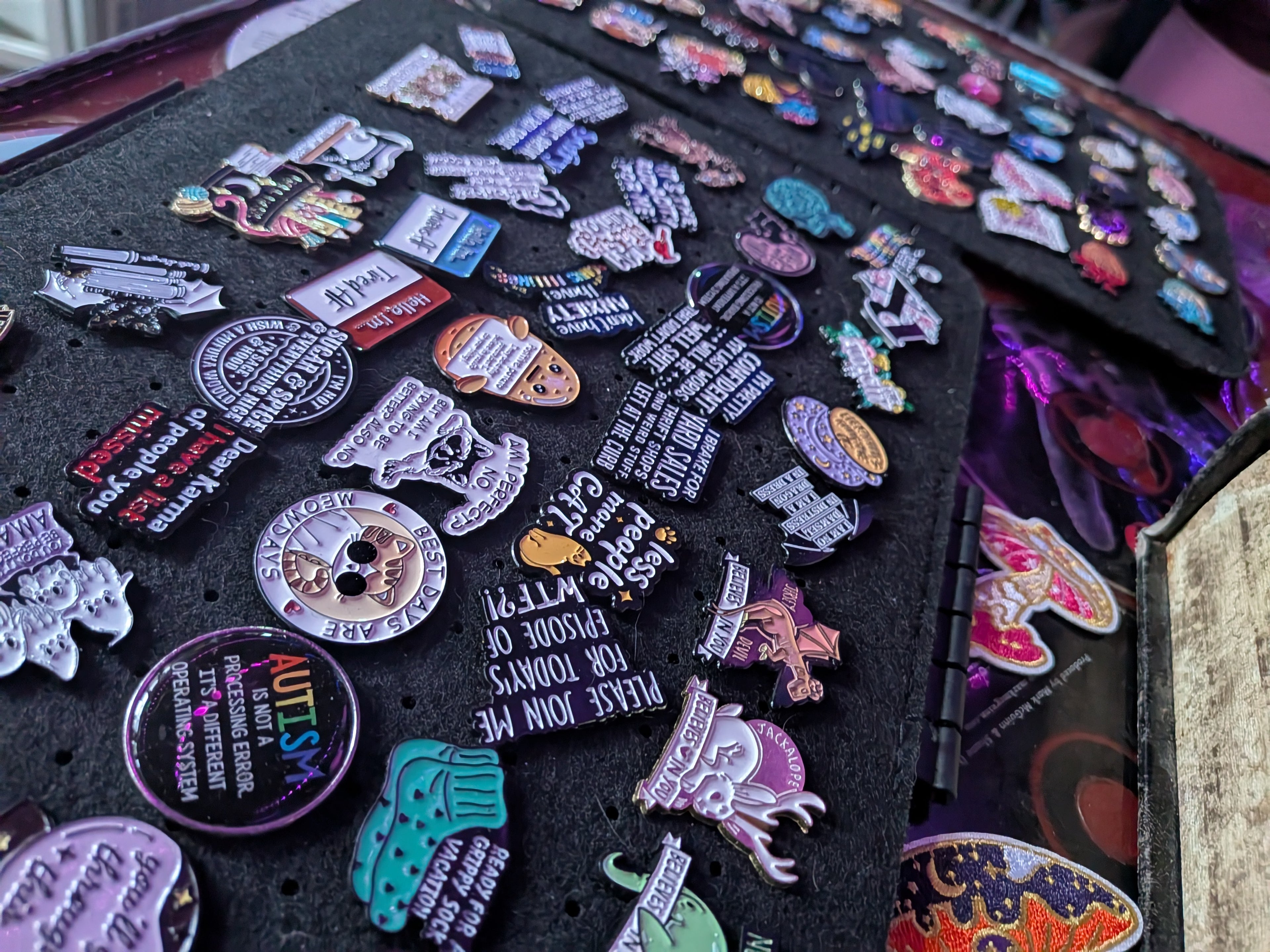 Pin Set