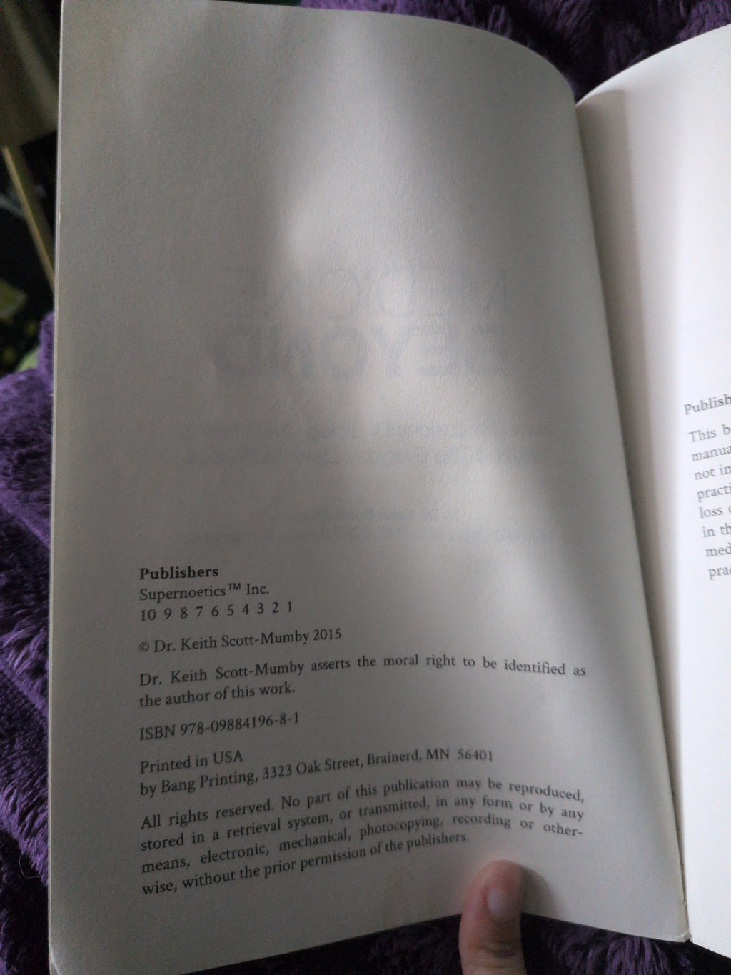 Beyond Medicine by Keith Scott Mumby: New Dimensions of Biology and Healing Beyond the Everyday Laws of Physics