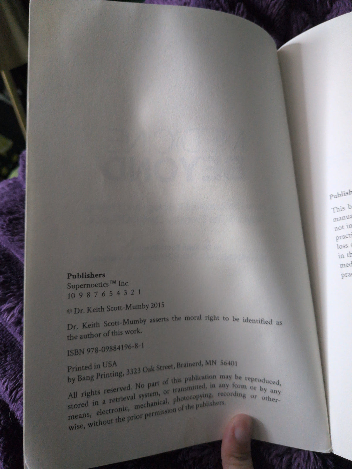 Beyond Medicine by Keith Scott Mumby: New Dimensions of Biology and Healing Beyond the Everyday Laws of Physics