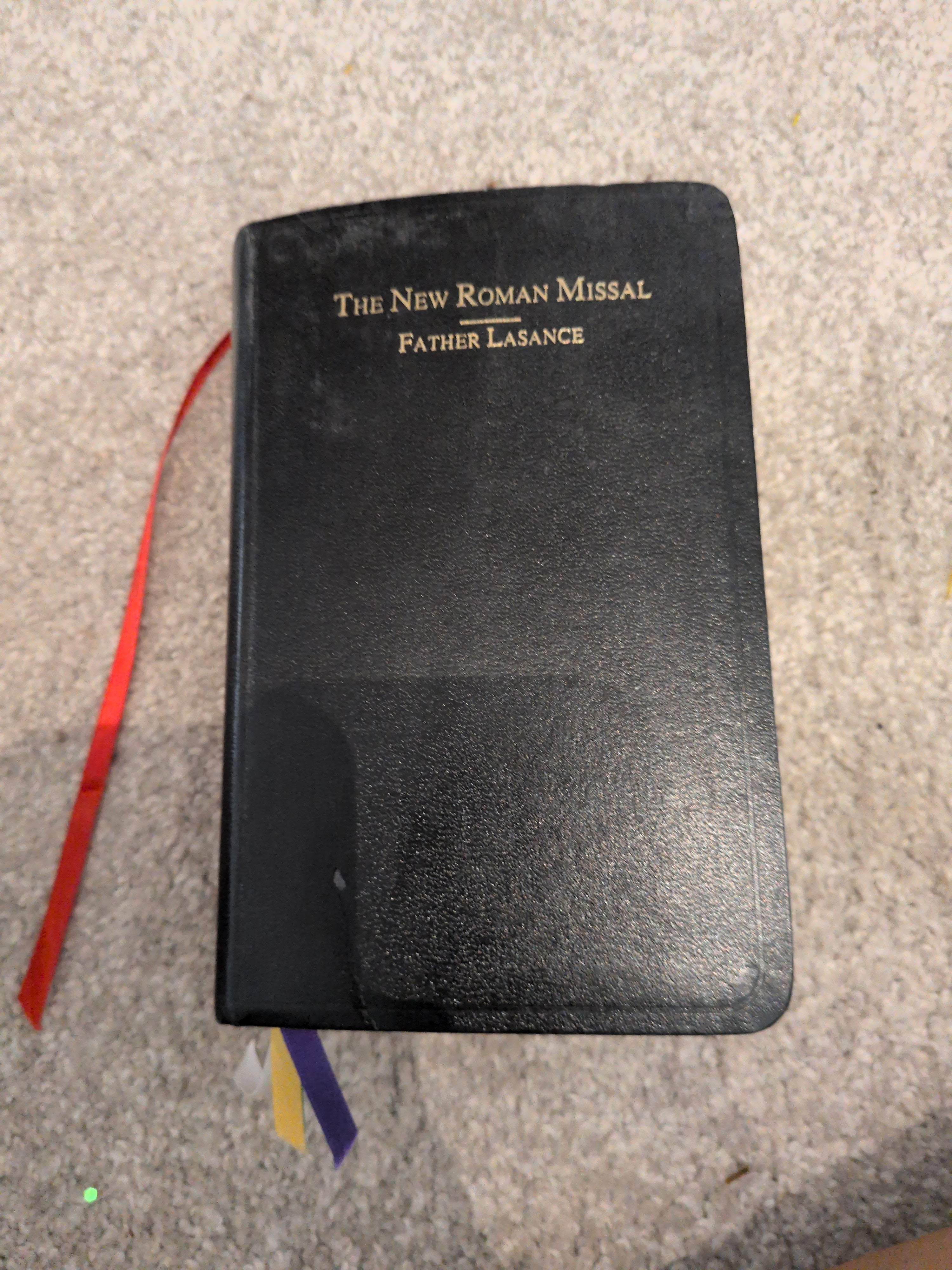 New Roman Missal in Latin and English