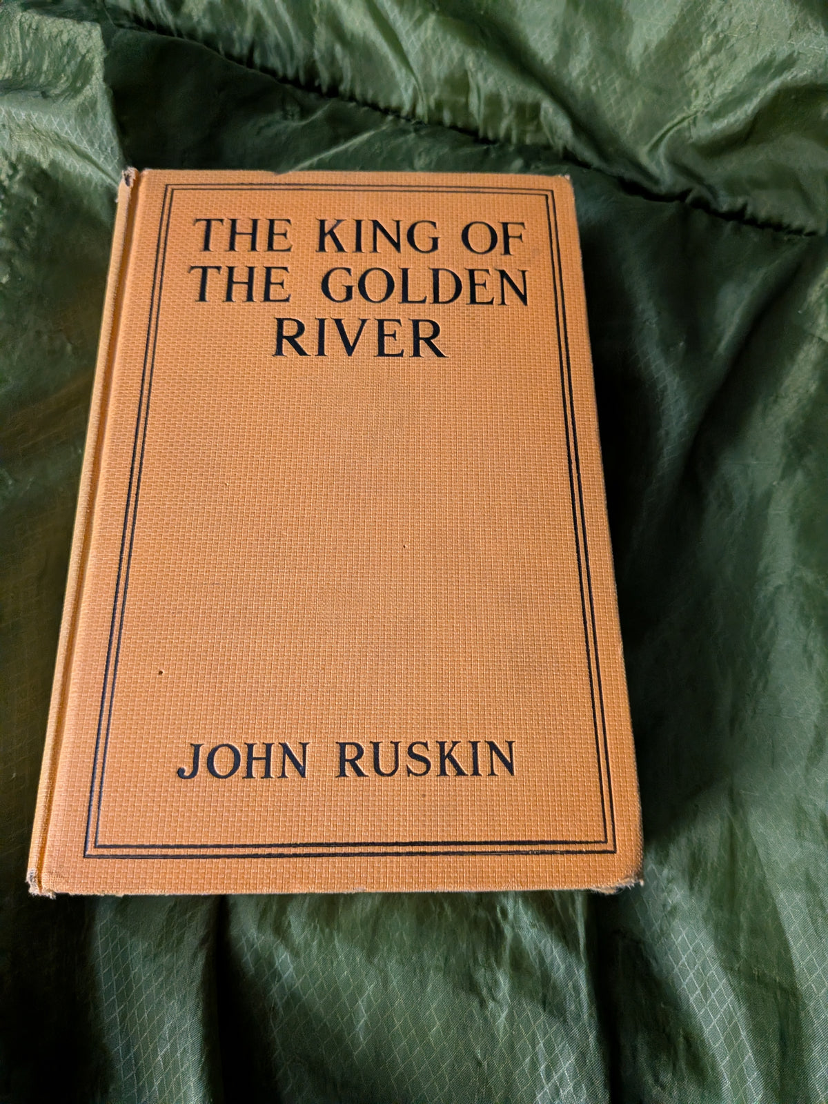 The King of the Golden River & A Dog of Flanders and Other Stories [Hardcover] Ruskin, John & Ouida (Louise De La Reme and J. Watson Davis
